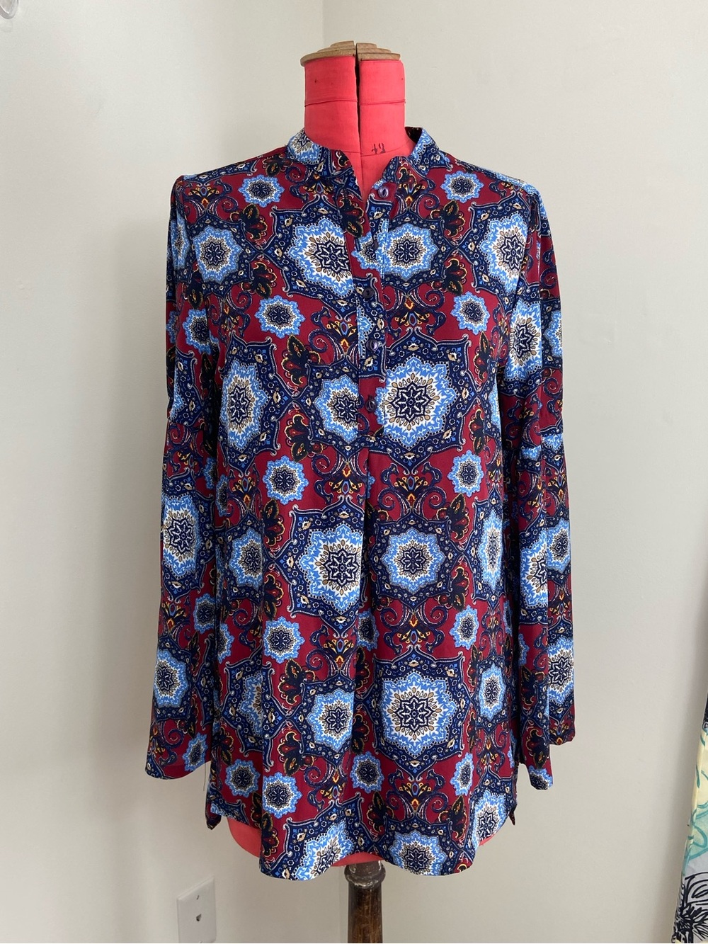 Wanderlux Tunic Blouse (M)